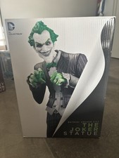 Collectibles batman arkham - batman:,