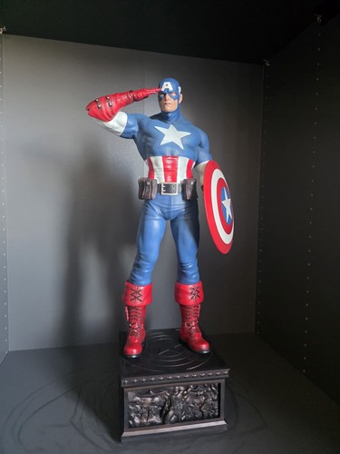 Studios marvel captain - -,