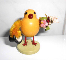 Erzgebirge altes Küken als