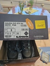 Lowa Wanderschuhe, Damen 38