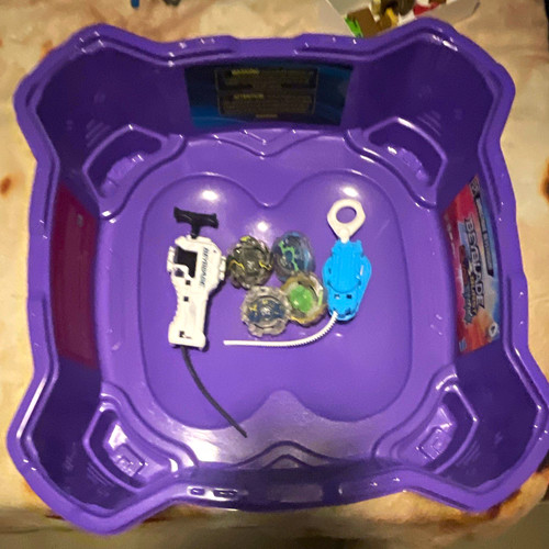 Hasbro beyblade burst - beyblade,