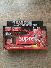 Supreme / Transformers G1