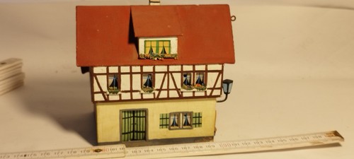 Altes modellbahn haus aus - altes,