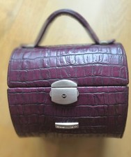 WINDROSE Kleines Leder Schmuckkästchen  Bordeauxrot m. herausnehmbarem Extrateil