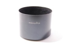 Minolta metal Lens Hood for MC 135mm F3.5 lenses Gegenlichtblende Ref. 41228