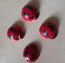 4 Holzperlen Marienkäfer Perle Holz 2,5x2,8cm Schnullerkette Baby Mobile Basteln