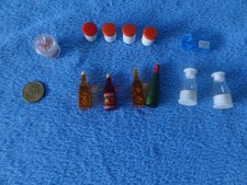 Puppengeschirr Konvolut 3 Vorratsdosen und Flaschen für das Puppenhaus Puppenstu