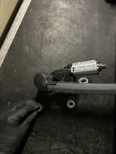 Audi A6 4F Heckwischermotor +