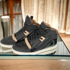 Louis Vuitton Broken Beat