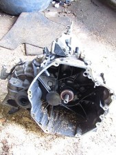 Nissan X-Trail T32 2014 5 Gang