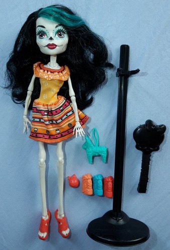 Monster high puppe skelita - monster,