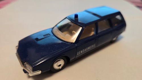 Citroen gendarmerie - cx,