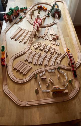 Brio holzeisenbahn mit - brio-holzeisenbahn,