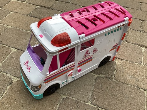 Barbie krankenwagen und klinik - und,