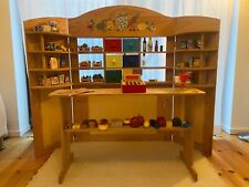 Kaufladen und Kasperletheater aus Holz (wahlweise mit Zubehör)