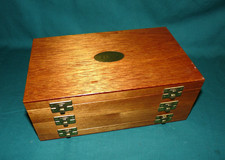 ATEMBERAUBENDE POLIERTE HOLZ 4