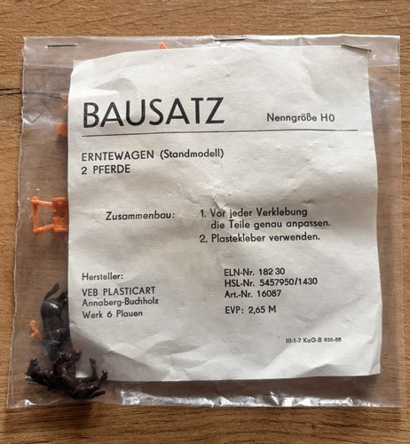 Ddr plasticart bausatz - ddr,
