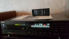 Technics SL - P 550 Class AA //  CD  Player mit FB. und BDA Top Zustand 