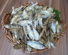 1 Kg TROCKENFISCH KLEIN für