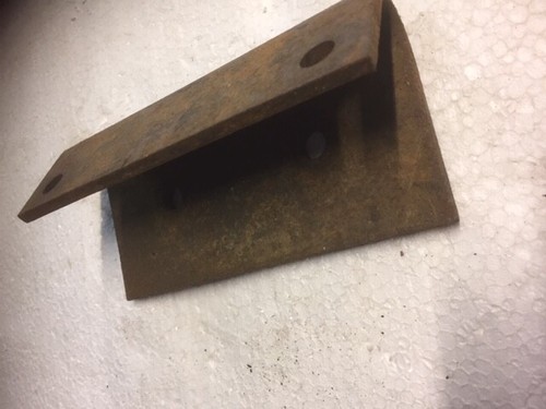 Aufnahne für gummilager motor - aufnahne,