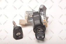 TOYOTA YARIS II  Schloßsatz