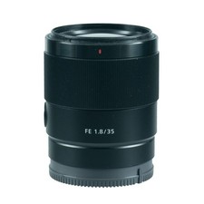 Sony 35/1.8 SEL, Objektiv