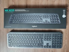  Logitech MX Keys Advanced