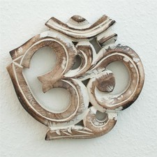 Wandrelief "OM" Symbol Holz