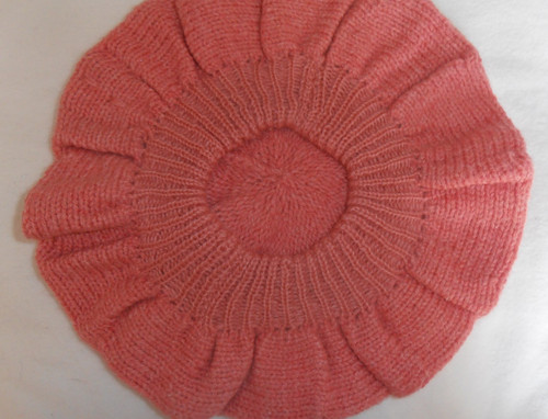Selbstgestrickte baskenmütze - selbstgestrickte,