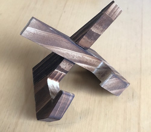 Holz handyhalter form design - holz, x