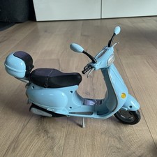 BARBIE 88917 VESPA MOTORROLLER