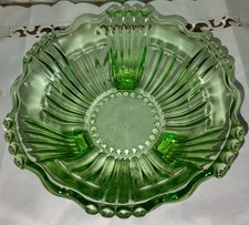 Alte Pressglas Schale - Helles Grün - Art Déco 30er Jahre