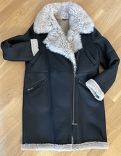 Lammfellmantel schwarz/natur