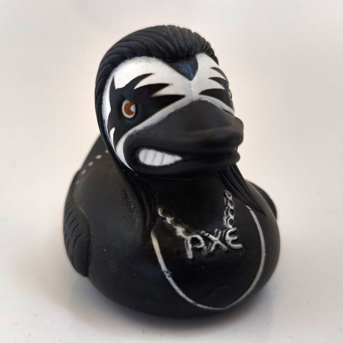 Axe demon duck kiss - demon,