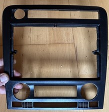 Radiorahmen Blende Mittelkonsole Seat Ibiza 6L 6L1858071K Abdeckung Verkleidung