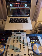 DJ Set 2x Pioneer CDJ 200 +