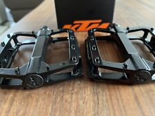KTM Fahrrad Pedale, 2 Pedale, Bärentatzen Alu KTM Trail /BMX Pedals schwarz NEU