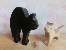 HOLZTIGER Figuren  Katze gefleckt Brandstempel schwarz Buckel machend Aufkleber