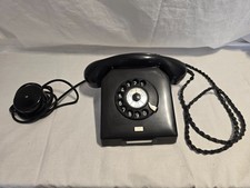 DDR Telefon W 58 mit Wählscheibe in schwarz mit Anschlussdose