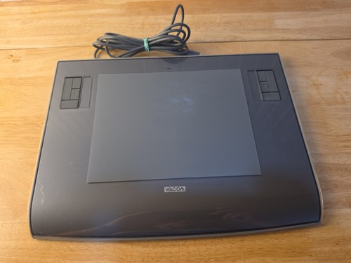 Wacom intuos graphics tablet - wacom,