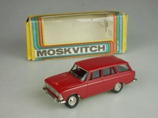 CCCP USSR 1/43 Moskvitch 426