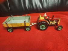 Blechspielzeug Blechtraktor Traktor KDN KOVAP Náchod mit Anhänger Schaltgetriebe