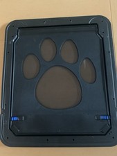 Hundeklappe für mittlere Hunde