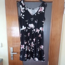 Schickes sommerkleid mit - schickes,
