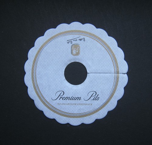 Bitburger pilsdeckchen - bitburger,