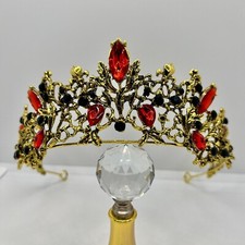 Krone im Barockstil Antik Gold mit Rot