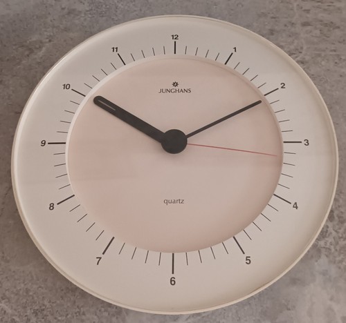Junghans quartz wanduhr - junghans,