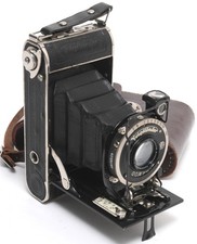 @ Vintage Voigtlander folding