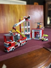 LEGO City: Fire Station with