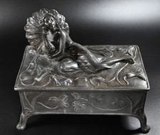 Jugendstil Schmuckdose mit Frau und Pfau, art nouveau